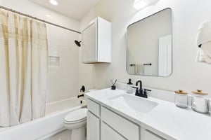 Helemano Dr-S2210-031.jpg