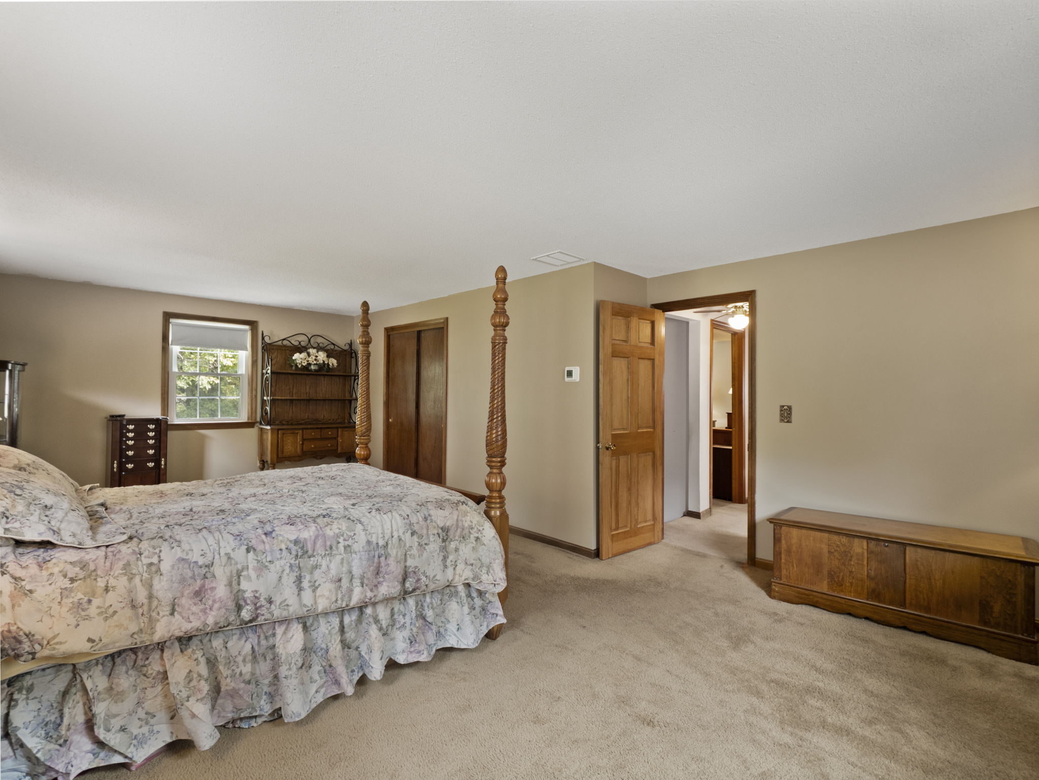 126 Holly Dr Gardner MA 40
