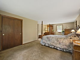 126 Holly Dr Gardner MA 41