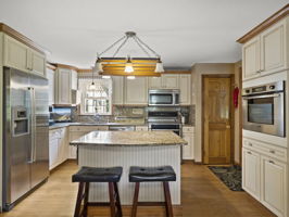 126 Holly Dr Gardner MA 23