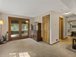 126 Holly Dr Gardner MA 19