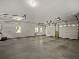 126 Holly Dr Gardner MA 7