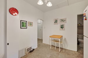  Photo 36