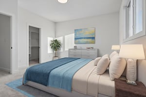 DSC00326 virtually staged.jpeg