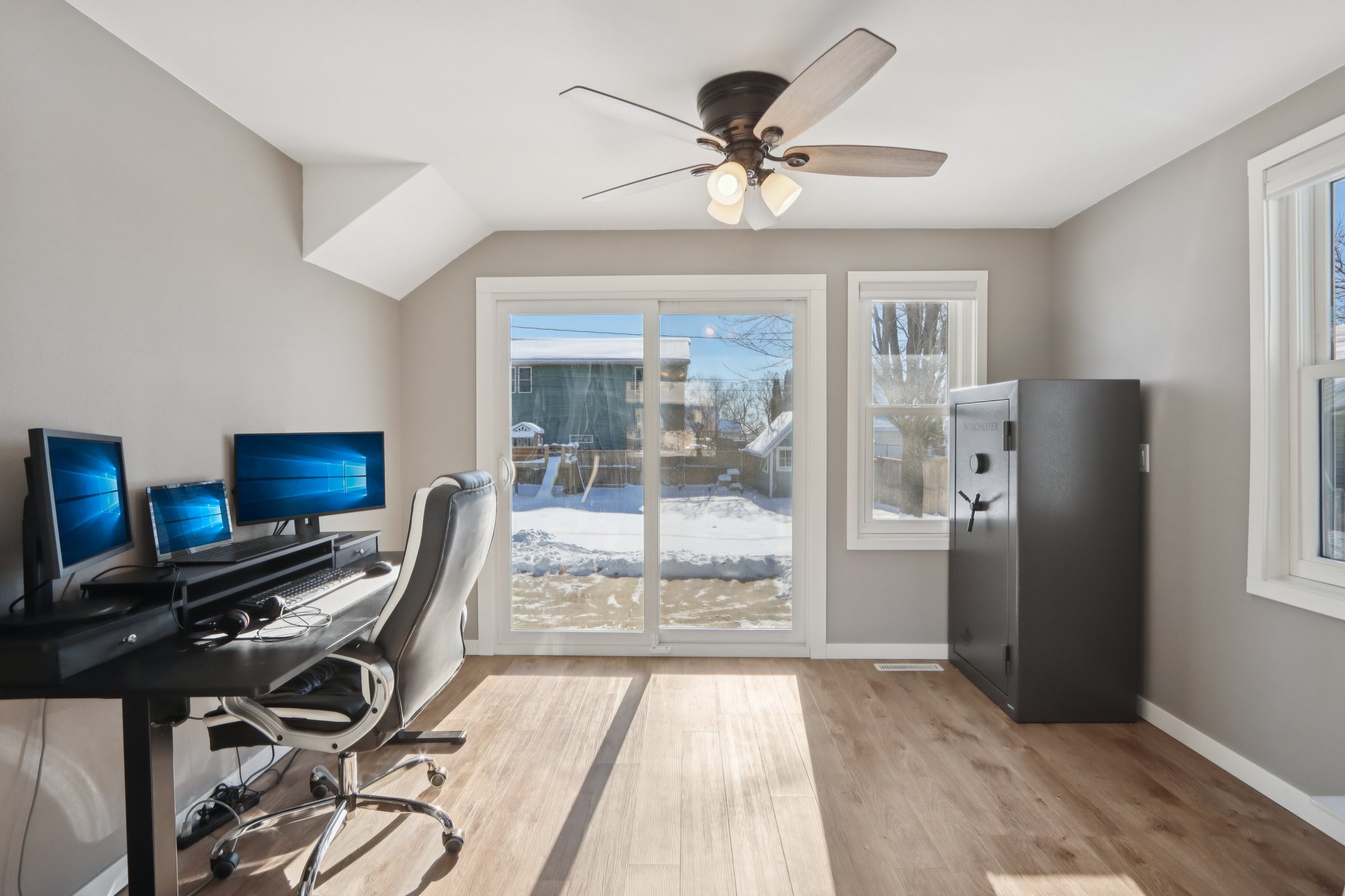 Reagles St-S0512-017.jpg