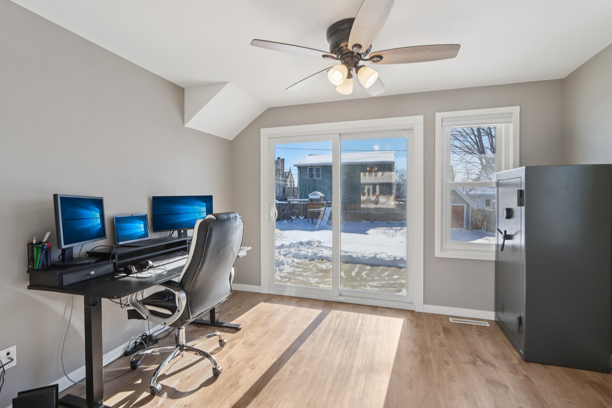 Reagles St-S0512-018.jpg