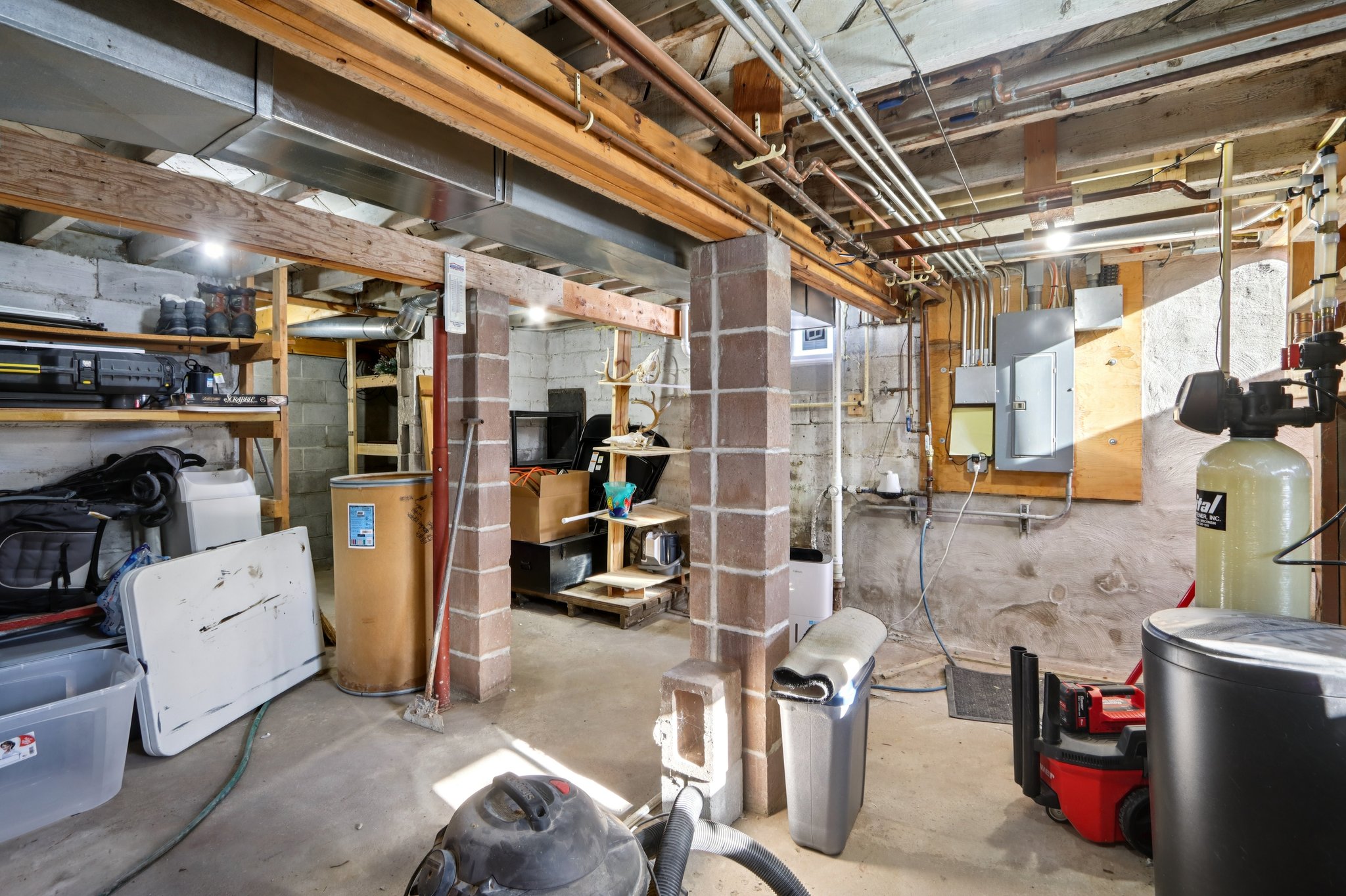 Reagles St-S0512-033.jpg