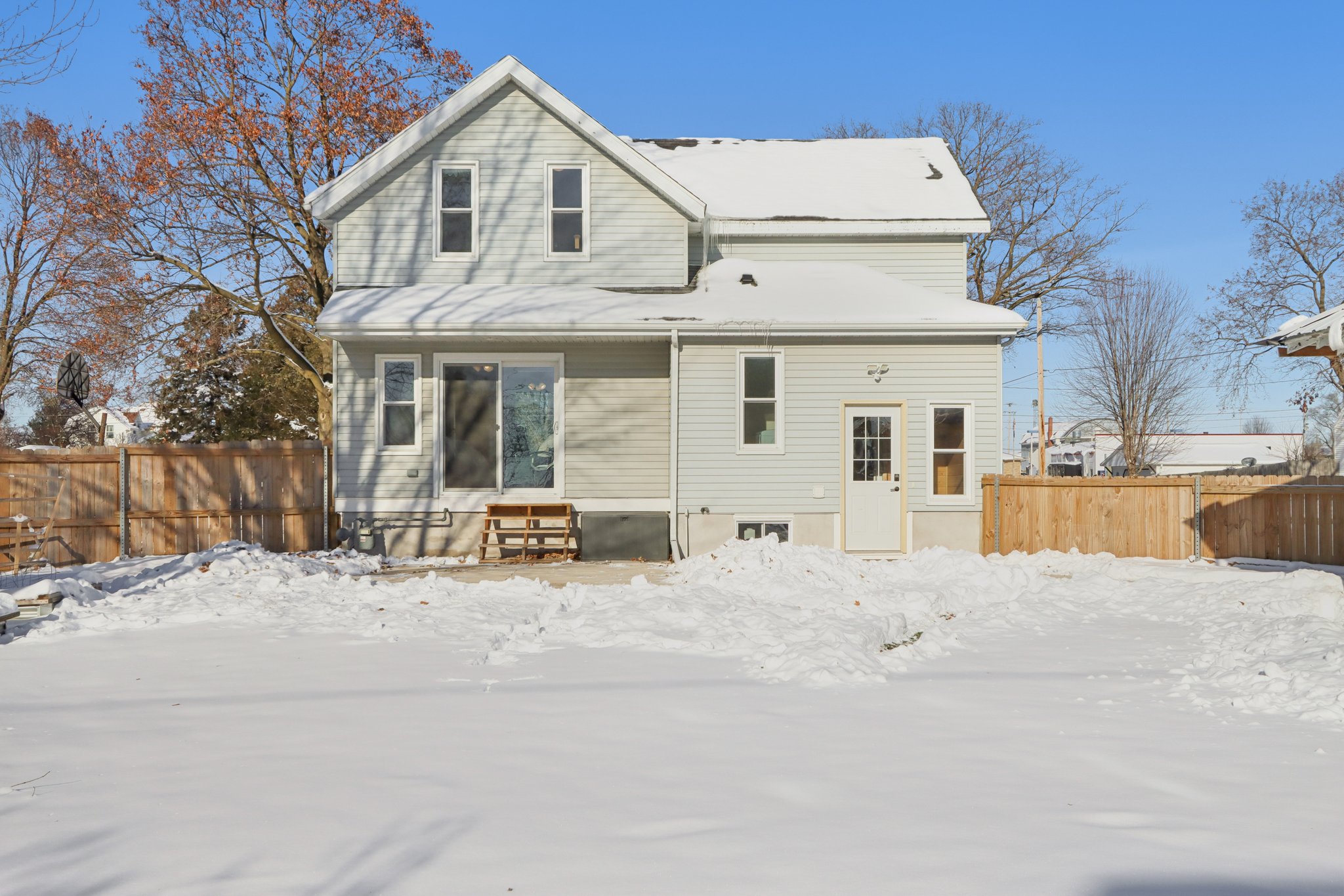 Reagles St-S0512-040.jpg