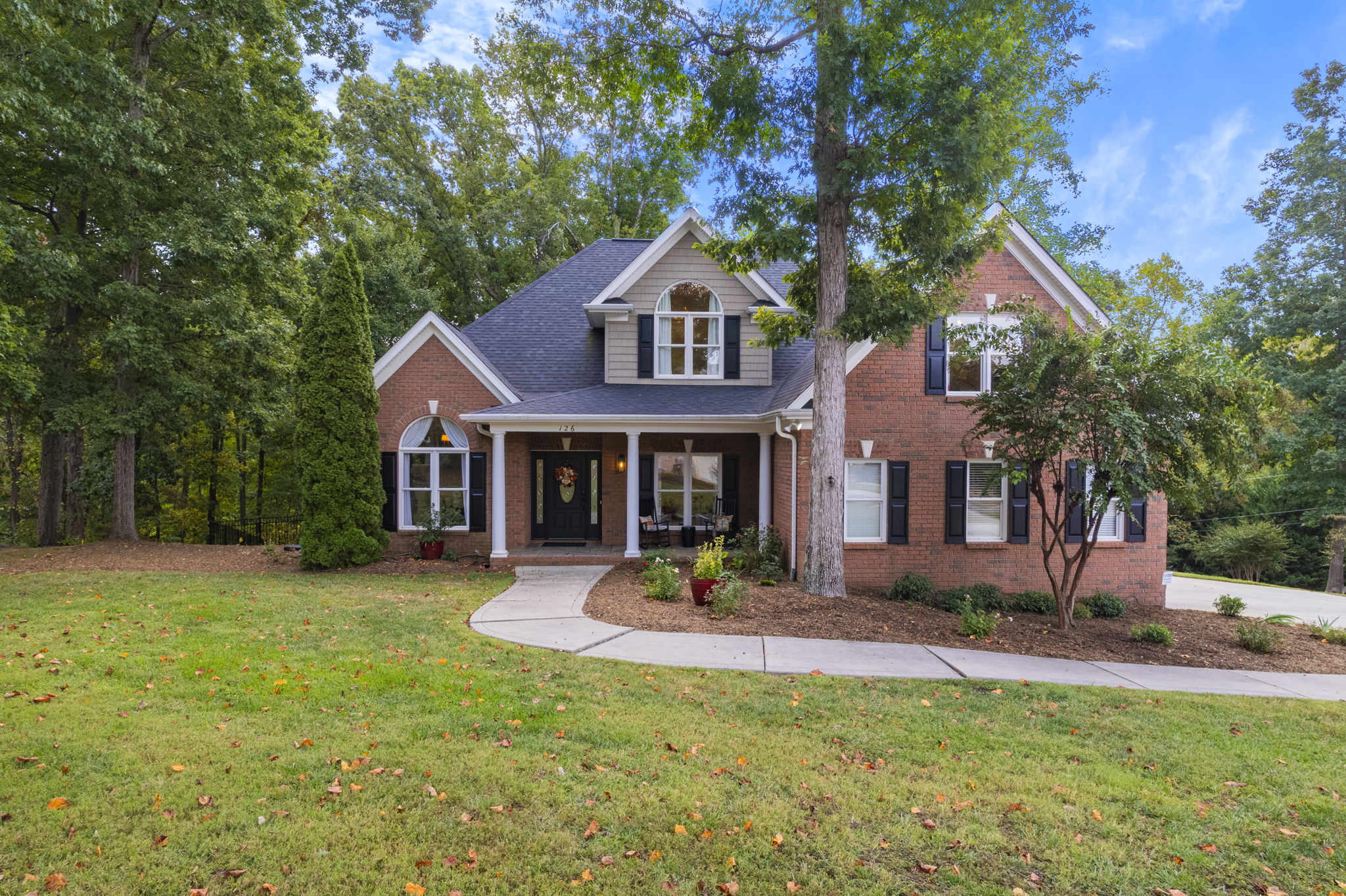 00 - 126 Red Brook Ln - Exterior (1)