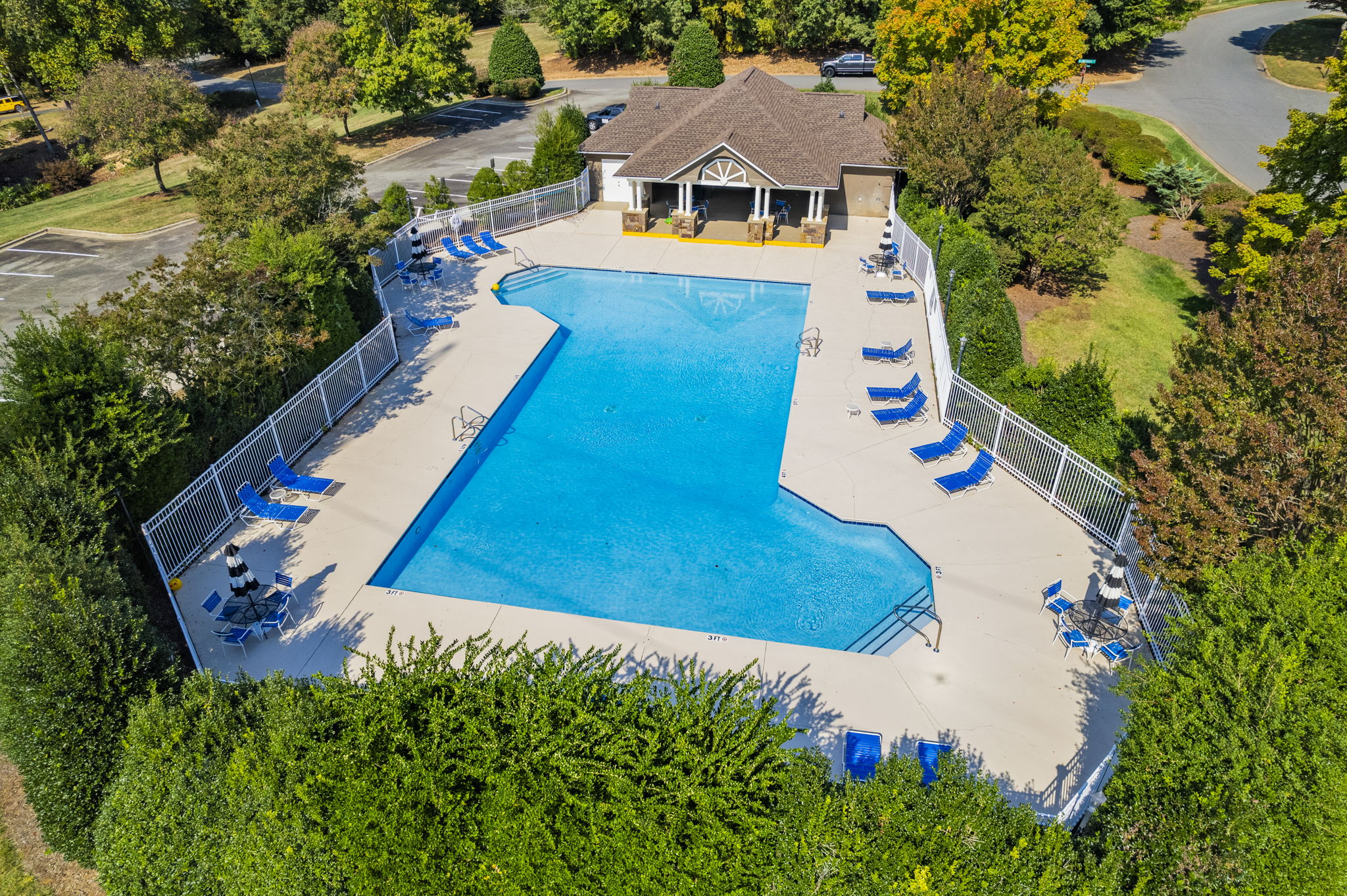 15 - 126 Red Brook Ln - Pool area