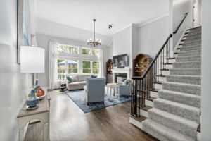 01 - 126 Red Brook Ln - Livingroom (1)
