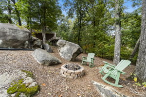 17 - 126 Red Brook Ln - Backyard (2)