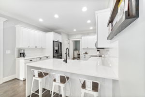 04 - 126 Red Brook Ln - Kitchen (4)