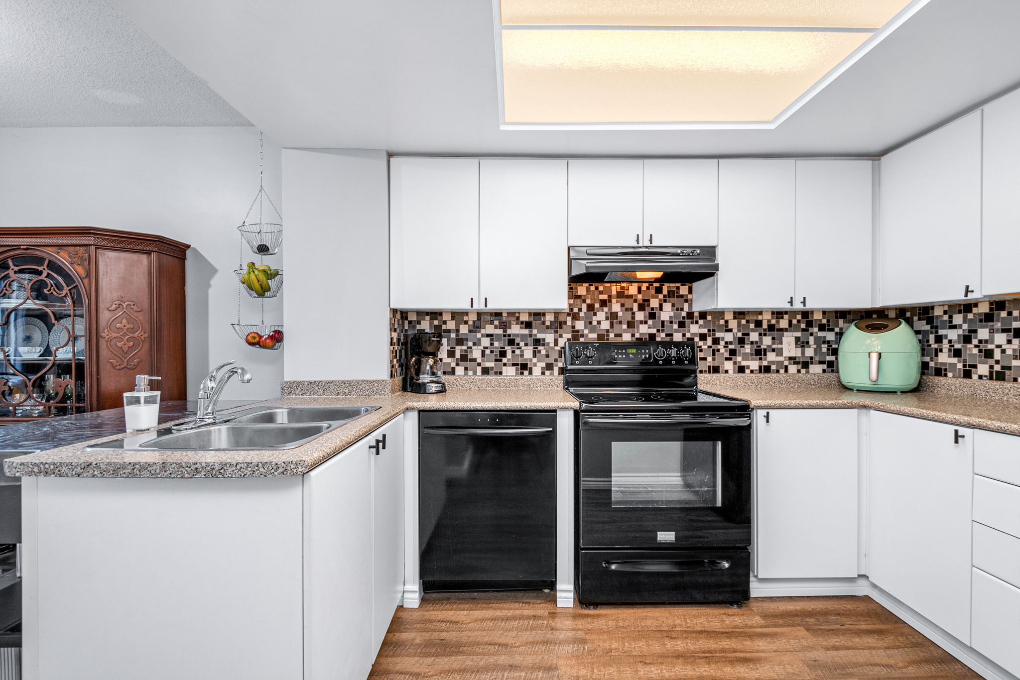 Southport Dr Ottawa ONK1T 3P5 Tezz Photography