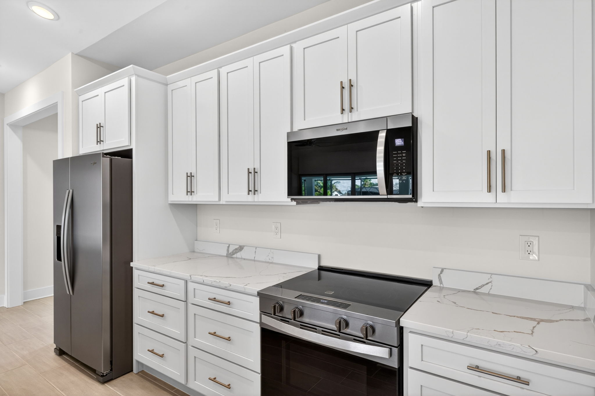 Kitchen 2 of 3
