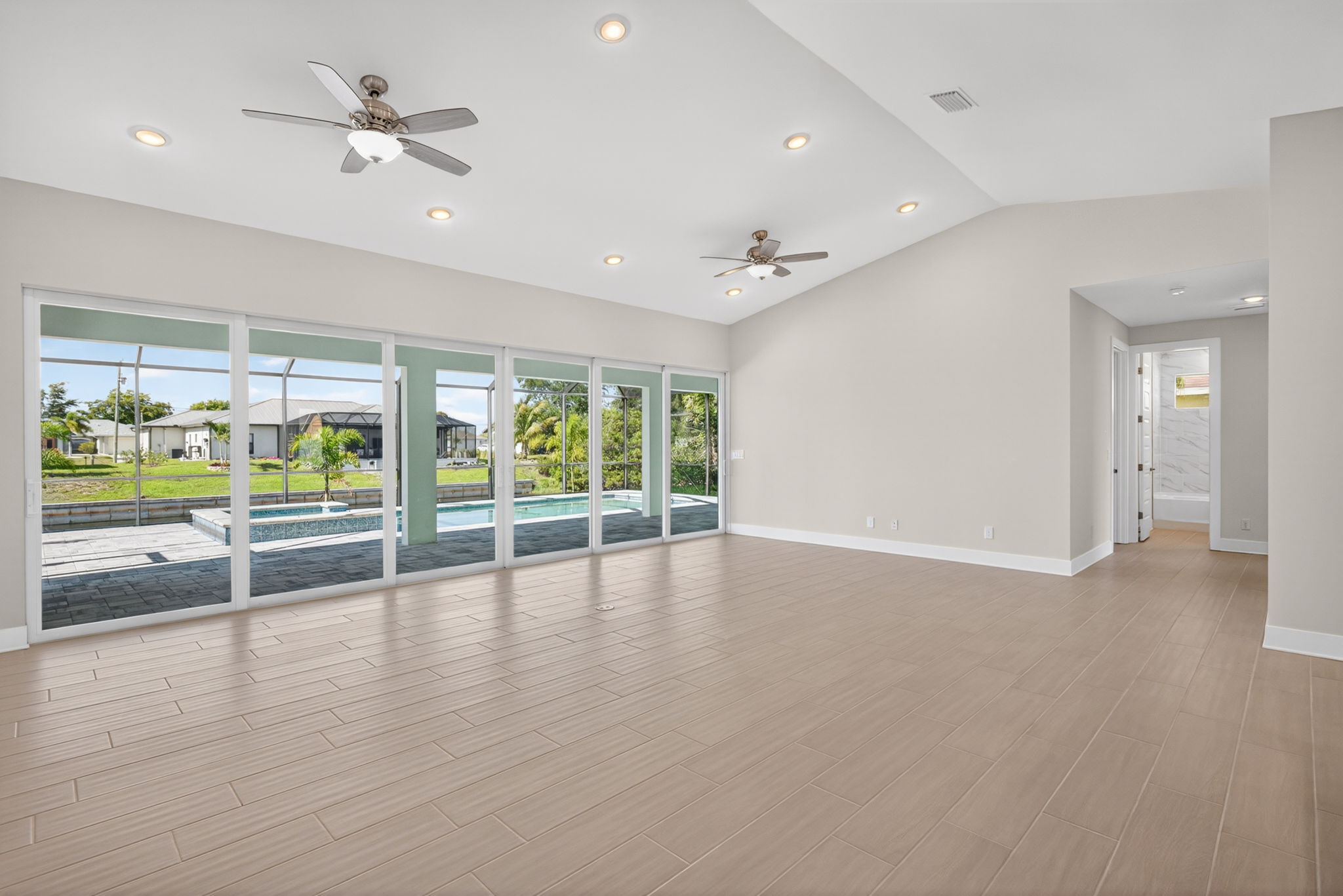 Living Room 2 of 6