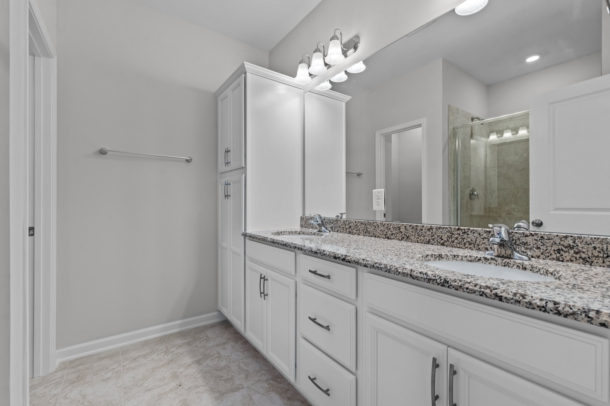 1260 Commack Dr, Durham, NC 27703, USA Photo 34