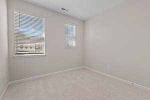 1260 Commack Dr, Durham, NC 27703, USA Photo 27