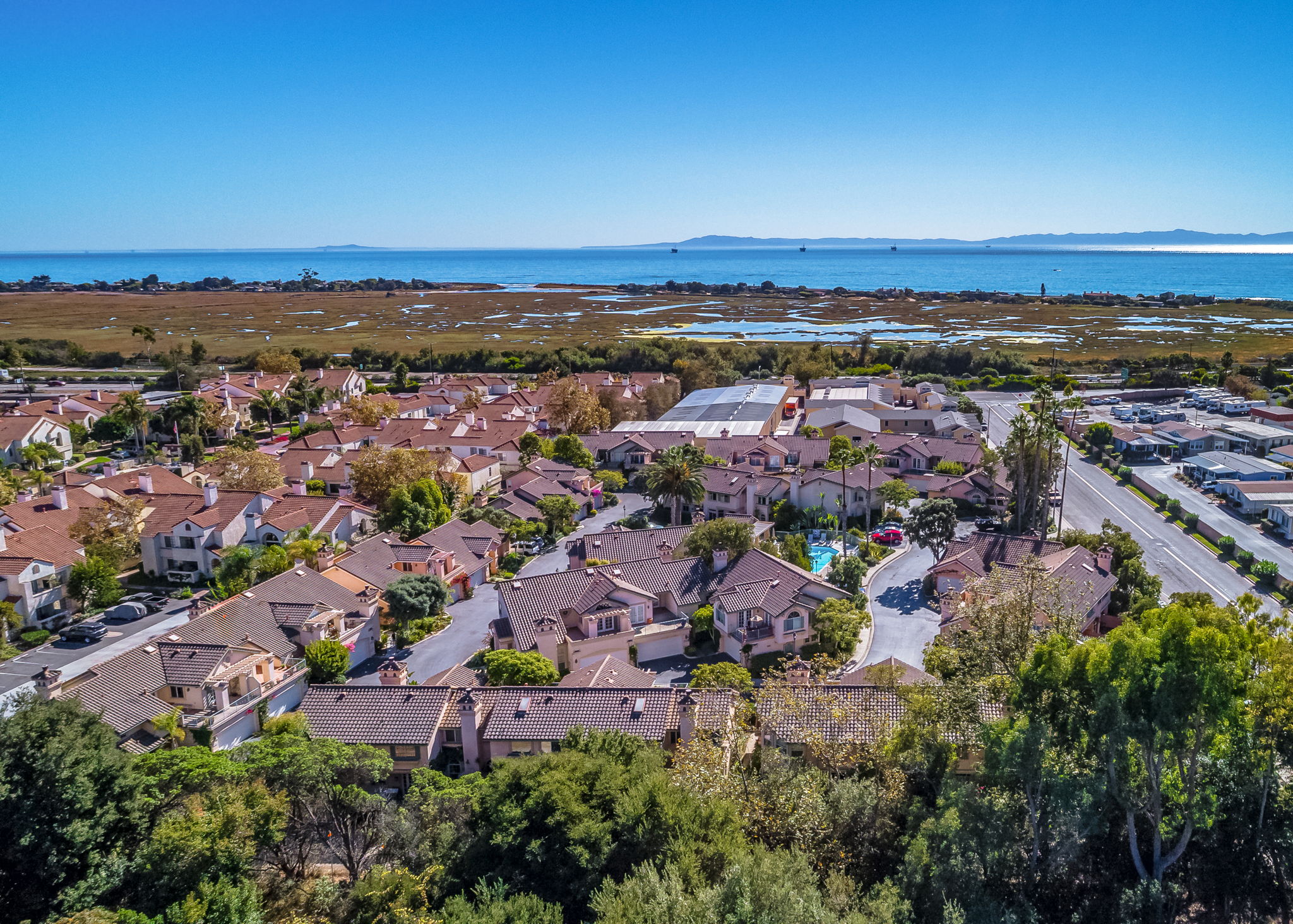 03 - 1260 Cravens Ln #2 (aerial)