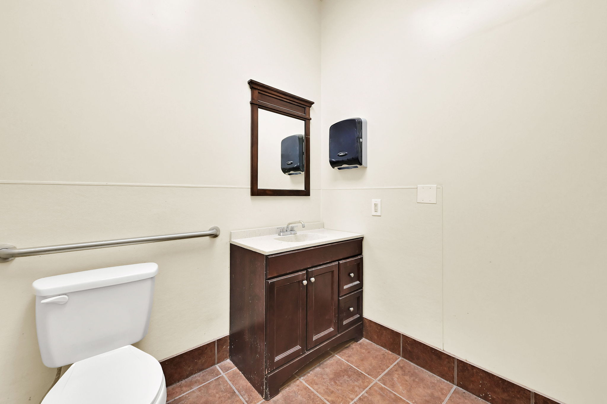  Photo 22
