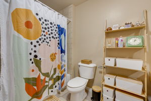  Photo 37