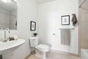  Photo 37