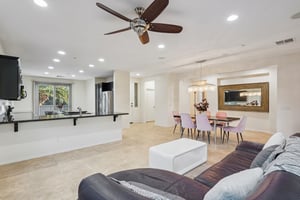 W Rosewood Ln-S1811-010.jpg