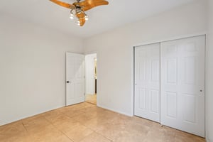 W Rosewood Ln-S1811-023.jpg