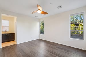 W Rosewood Ln-S1811-024.jpg