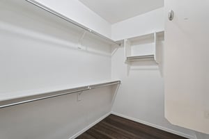 W Rosewood Ln-S1811-027.jpg