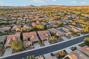 W Rosewood Ln-S1811-042.jpg