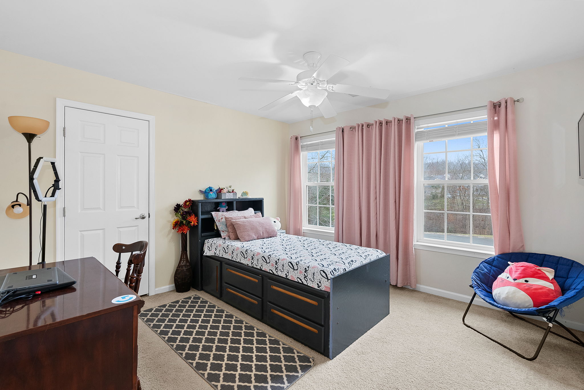large 2nd bedroom