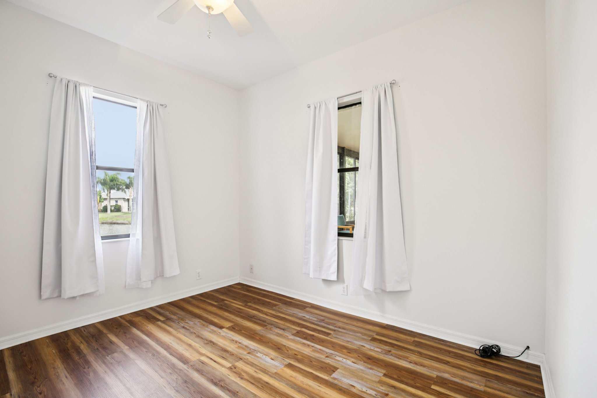 30th St E-S1401-027.jpg