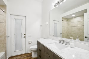 30th St E-S1401-026.jpg