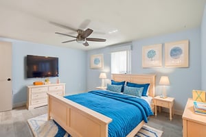 026_DSC00448 virtually staged.jpeg