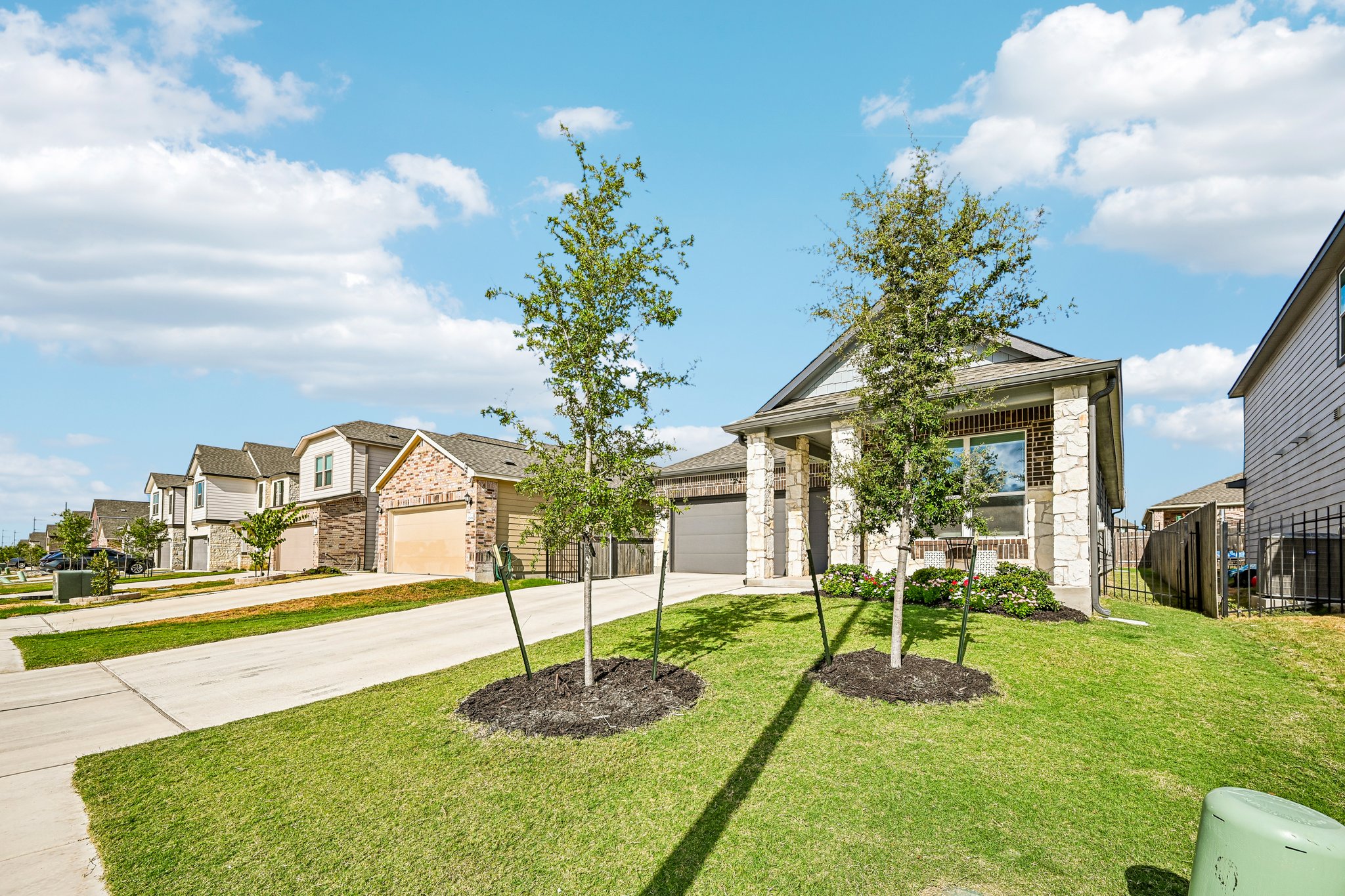 Oxford Vineyard Ln-S1009-005.jpg