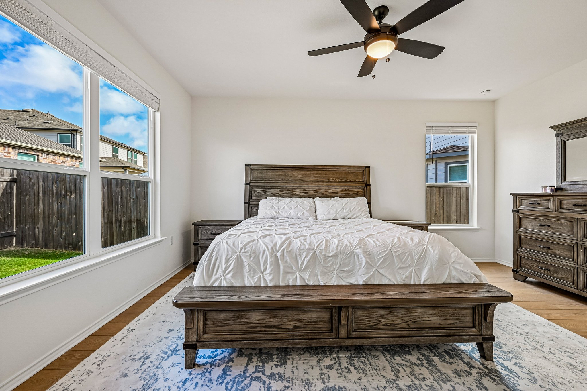 Oxford Vineyard Ln-S1009-037.jpg