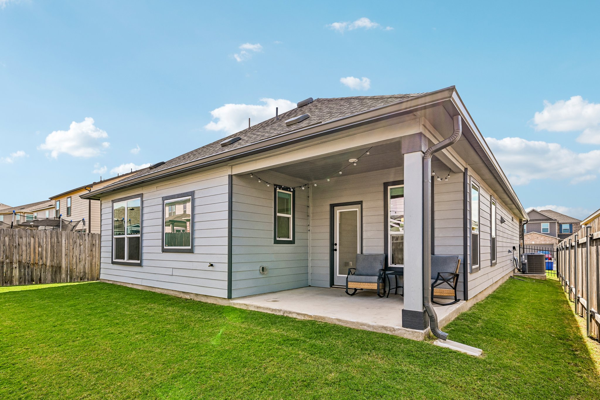 Oxford Vineyard Ln-S1009-048.jpg