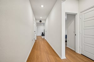 Oxford Vineyard Ln-S1009-008.jpg