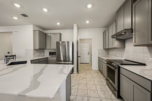 Oxford Vineyard Ln-S1009-019.jpg