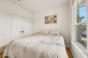 Oxford Vineyard Ln-S1009-027.jpg