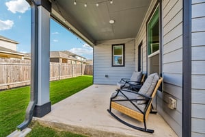 Oxford Vineyard Ln-S1009-046.jpg