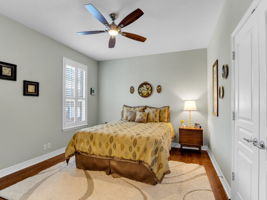  Photo 41