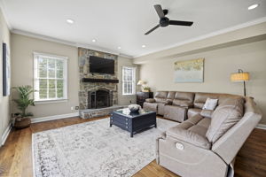 Family Room w/ Gas Fireplace
