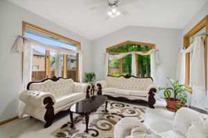 08_Interior
