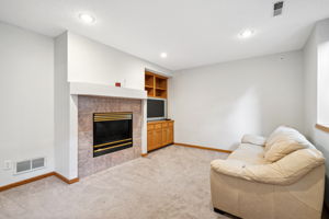 27_Interior