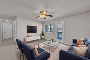 DSC_2308 virtually staged.jpeg