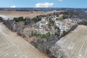 E Glacial Crest Dr-082.jpg