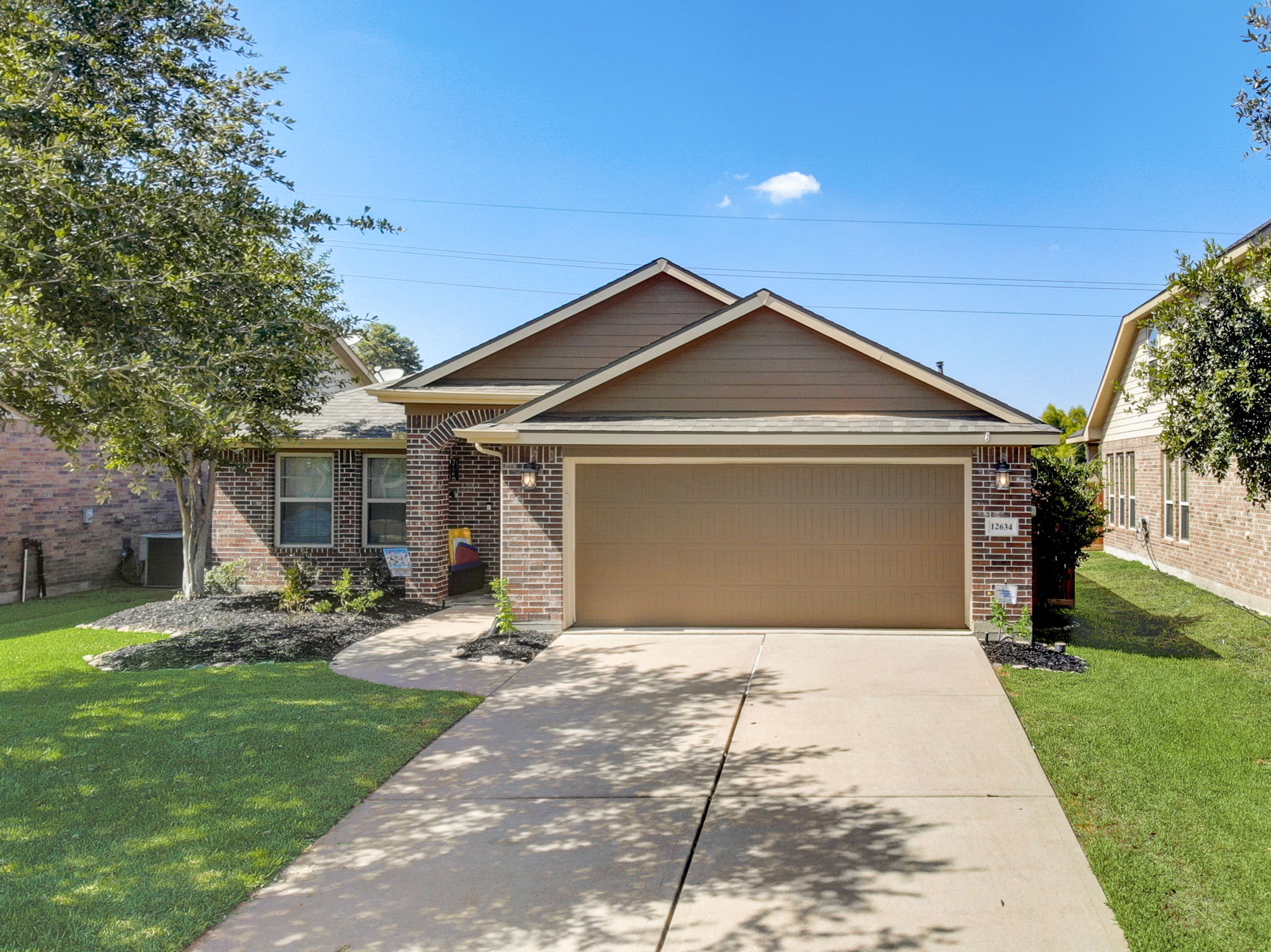 Ember Village Ln-040