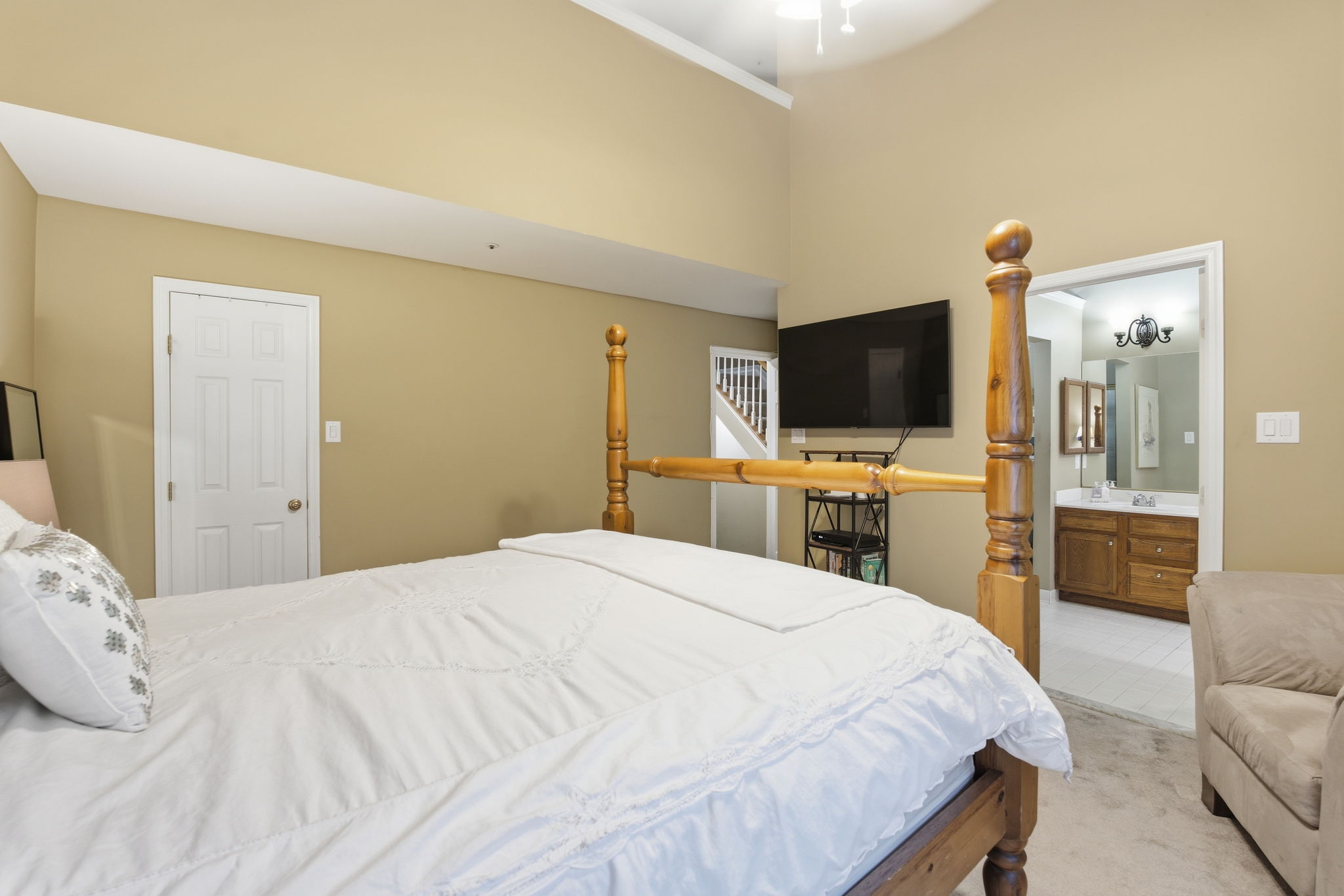 Primary Bedroom Reverse